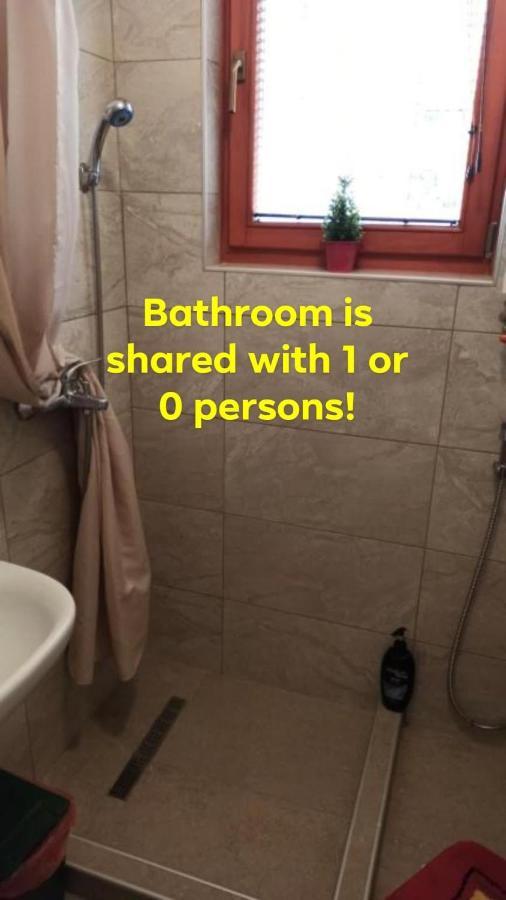 Cozy Room With A Bathroom SJJ Esterno foto